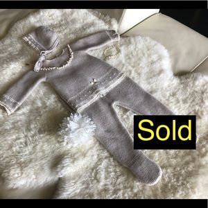 Paz Rodriguez Baby sweater & pants 6 M Like New